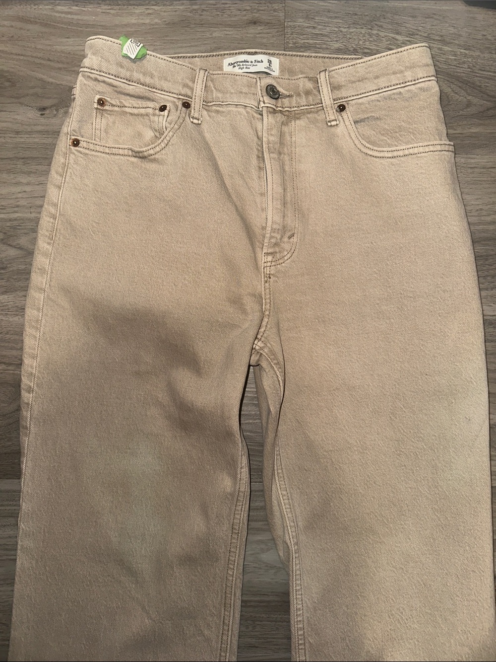 Abercrombie & Fitch Women’s 90’s Relaxed Jeans